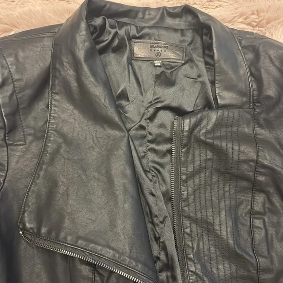 Faux leather moto jacket - Picture 2 of 8